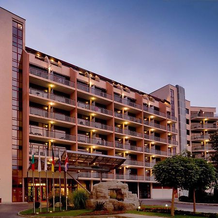 Apollo Spa Resort - Ultra All-Inclusive , Pools & Free Beach, Individual Ac In Every Room Golden Sands Luaran gambar