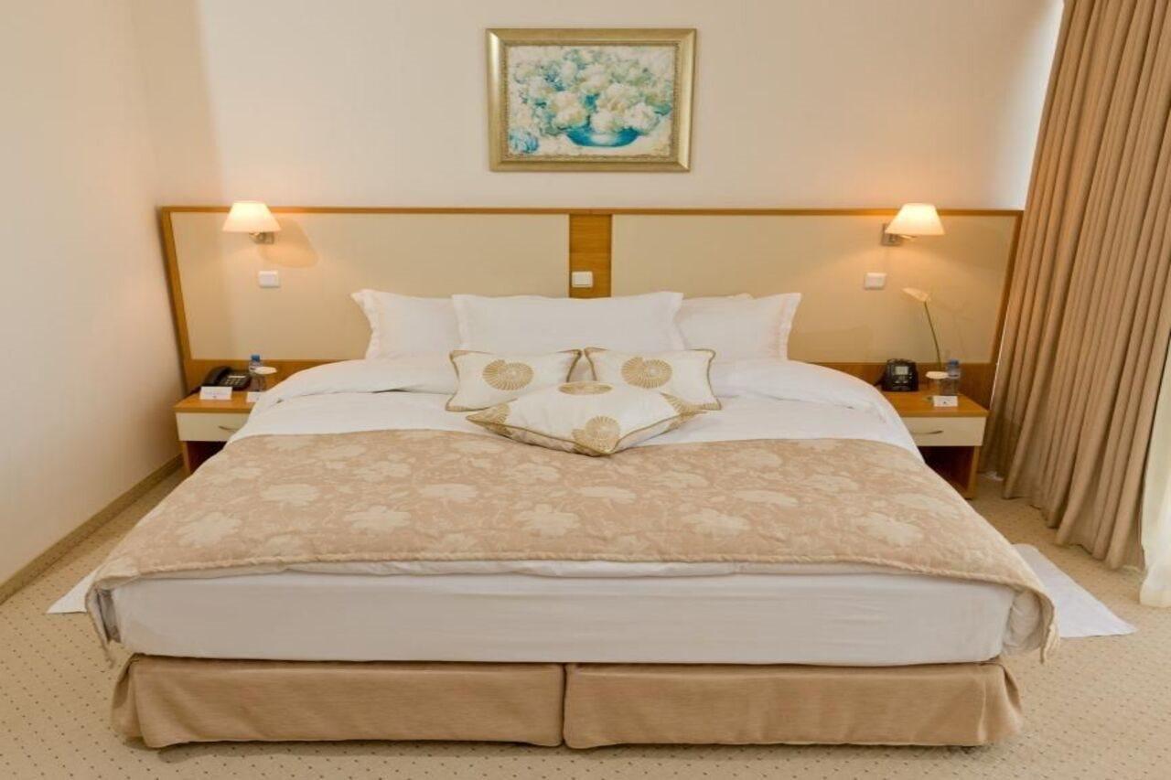 Apollo Spa Resort - Ultra All-Inclusive , Pools & Free Beach, Individual Ac In Every Room Golden Sands Luaran gambar