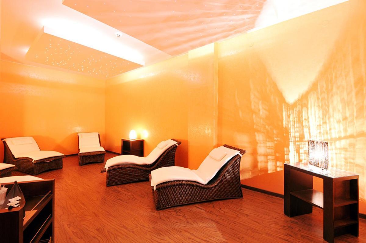 Apollo Spa Resort - Ultra All-Inclusive , Pools & Free Beach, Individual Ac In Every Room Golden Sands Luaran gambar